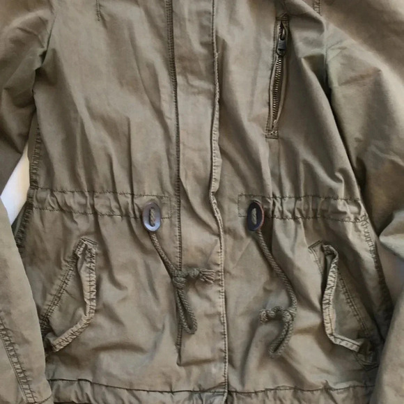 Army Green Coat - Picture 2 of 10